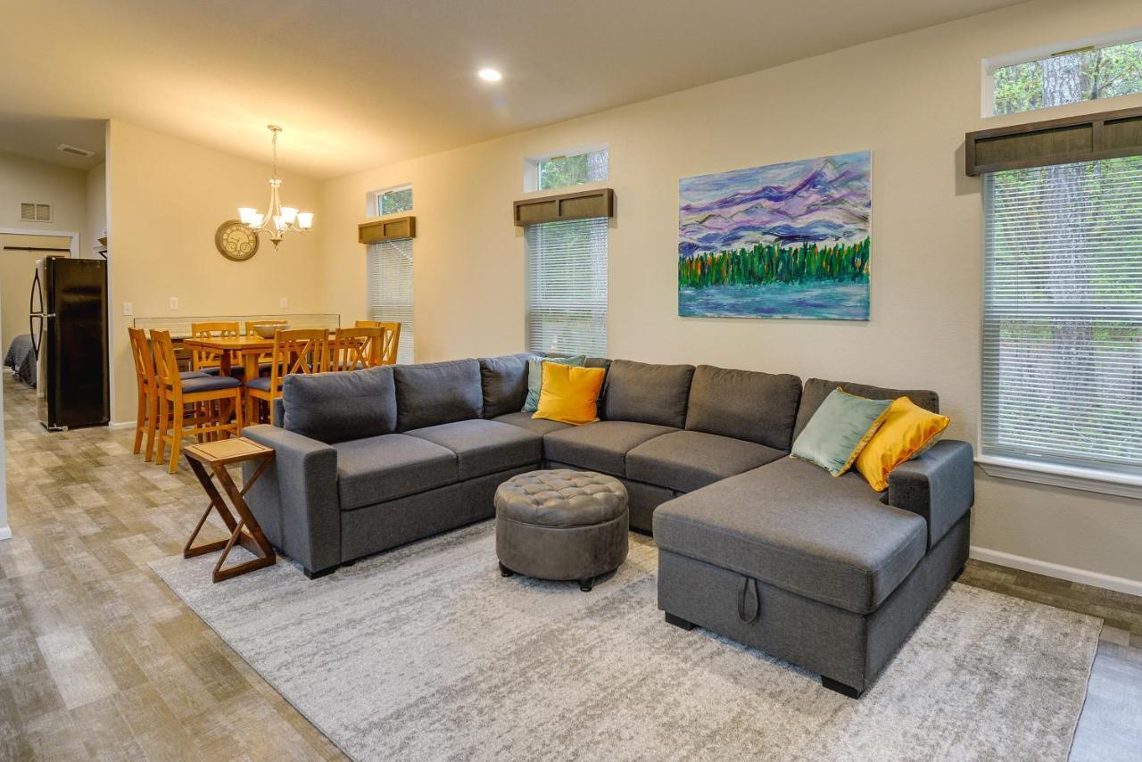 Hoodsport Vacation Rental With Private Lake Access! Luaran gambar