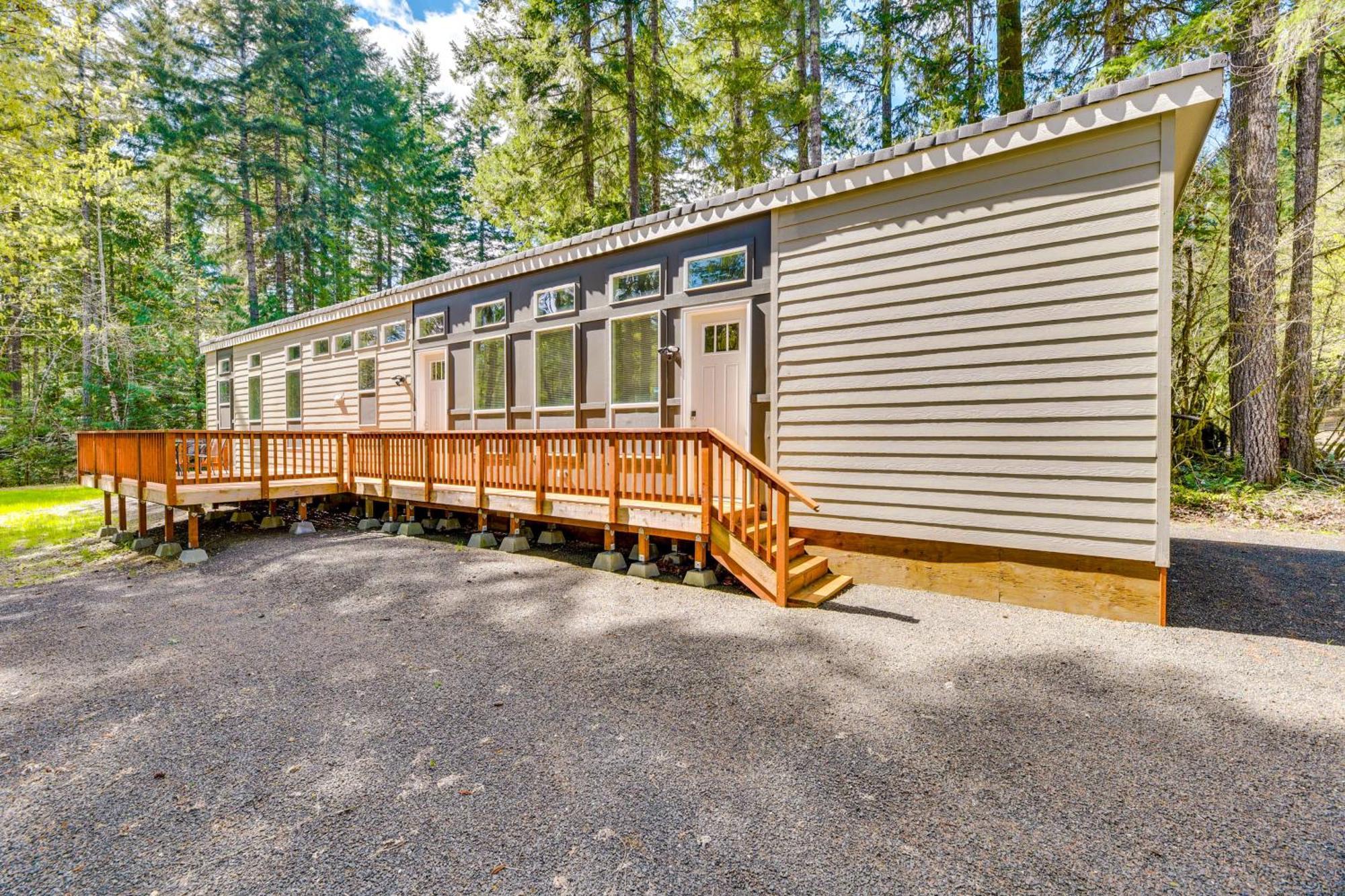 Hoodsport Vacation Rental With Private Lake Access! Luaran gambar
